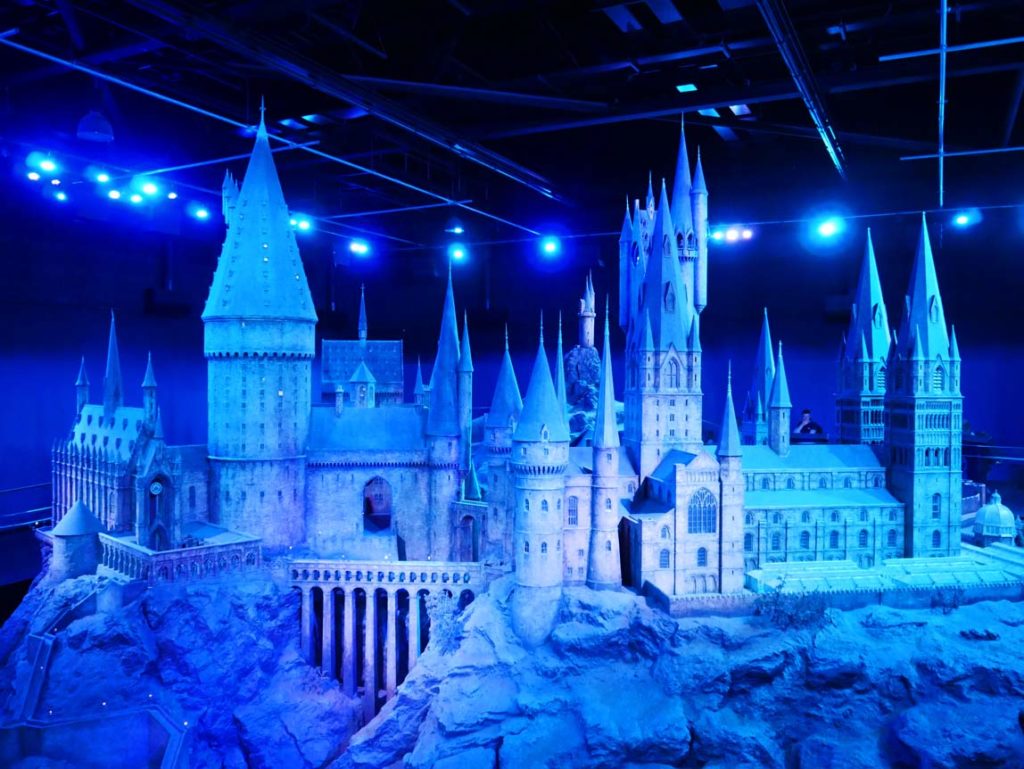 hogwarts-harry-potter-studio-mit-kindern