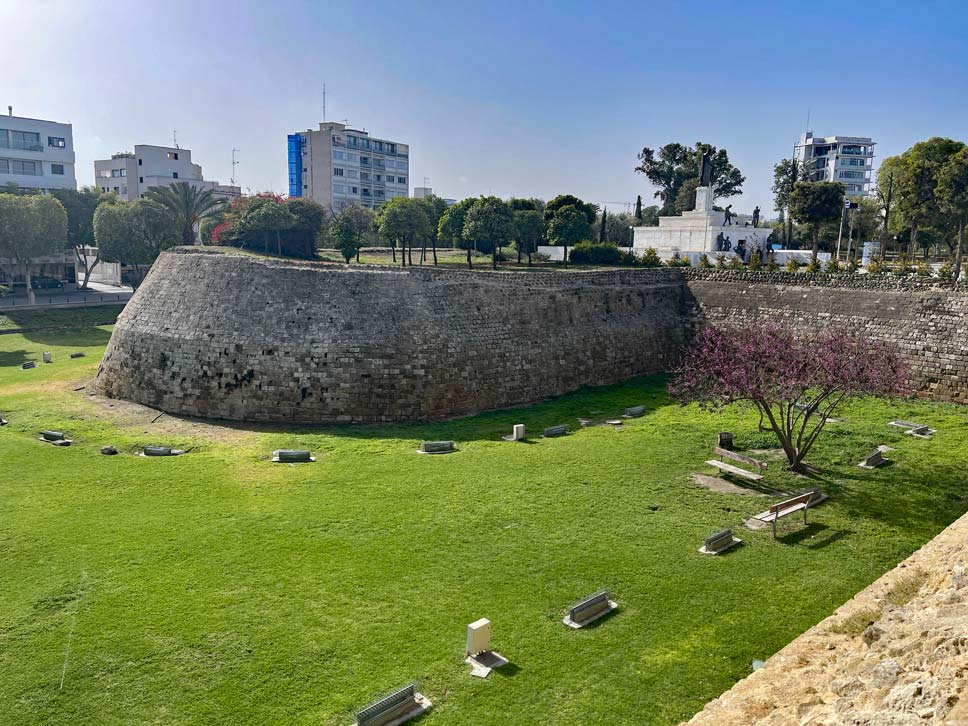 nikosia sehenswuerdigkeiten ayia napa