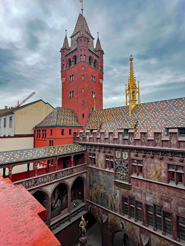 basler rathaus ein tag in basel