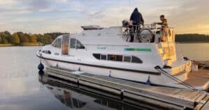 Mehr über den Artikel erfahren 1-Woche Route mit dem Hausboot auf der Mecklenburgischen Seenplatte