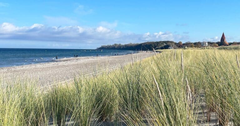 Mehr über den Artikel erfahren Camping an der Ostsee – unterwegs zwischen Warnemünde und Travemünde